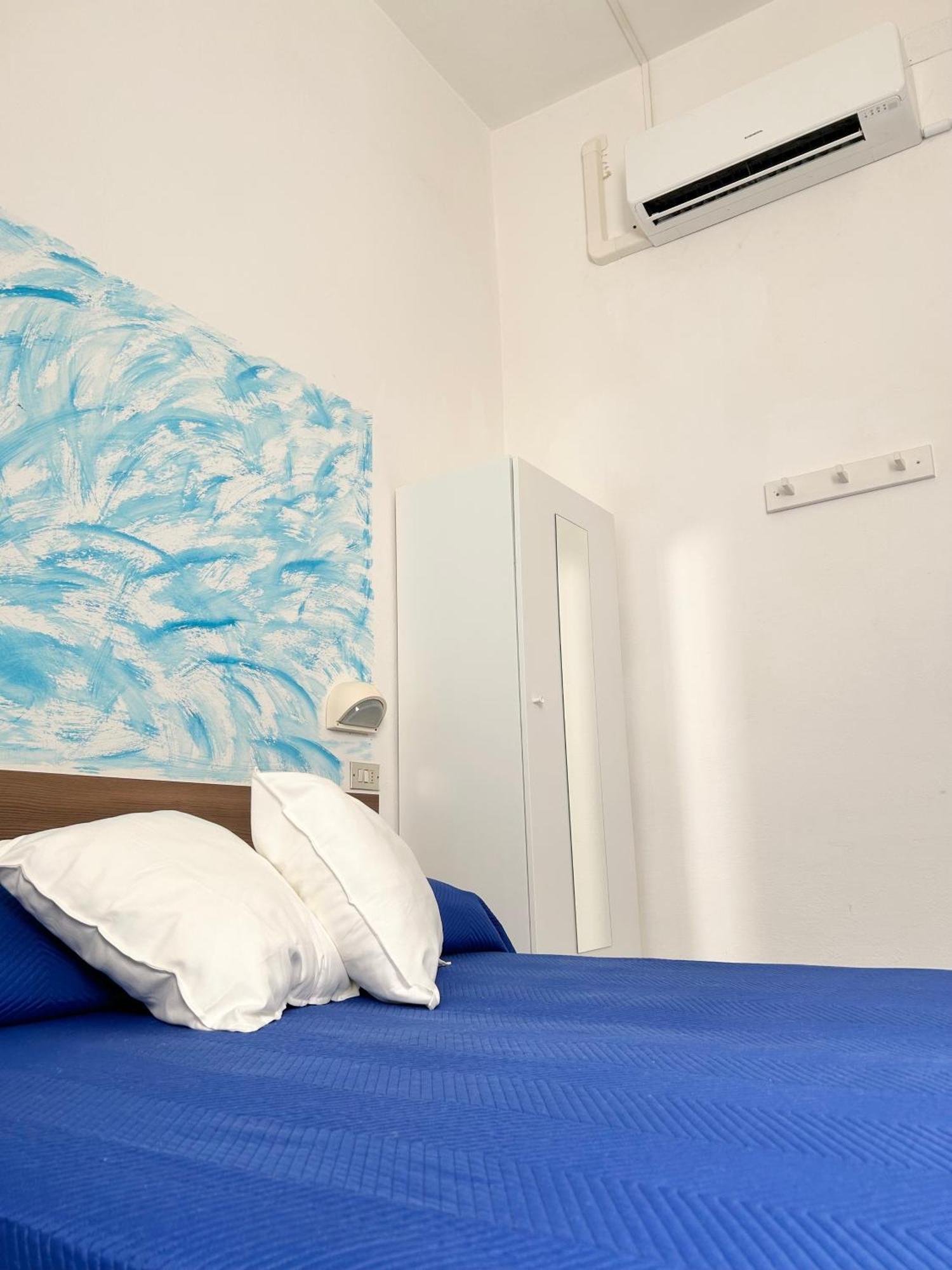 Hotel Bartolini ベラーリア・イジェア・マリーナ エクステリア 写真